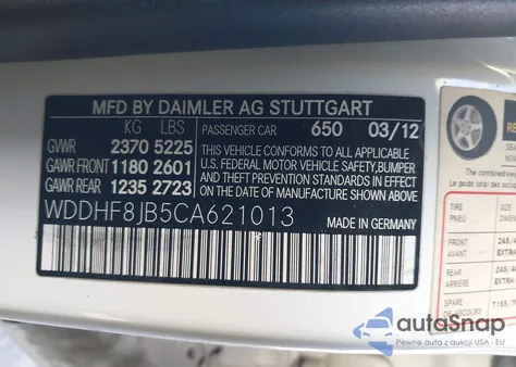 2012 Mercedes-Benz E 350 4Matic z USA, uszkodzony, nr VIN WDDHF8JB5CA621013